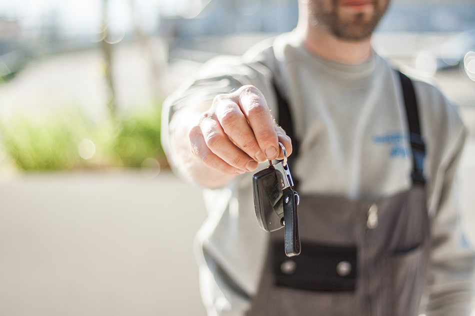 Different Ways to Use Video in Order to Improve Customer Service at Your Dealership