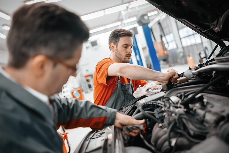A Guide to Explaining 5 of the Most Common Auto Repairs to Your Customers